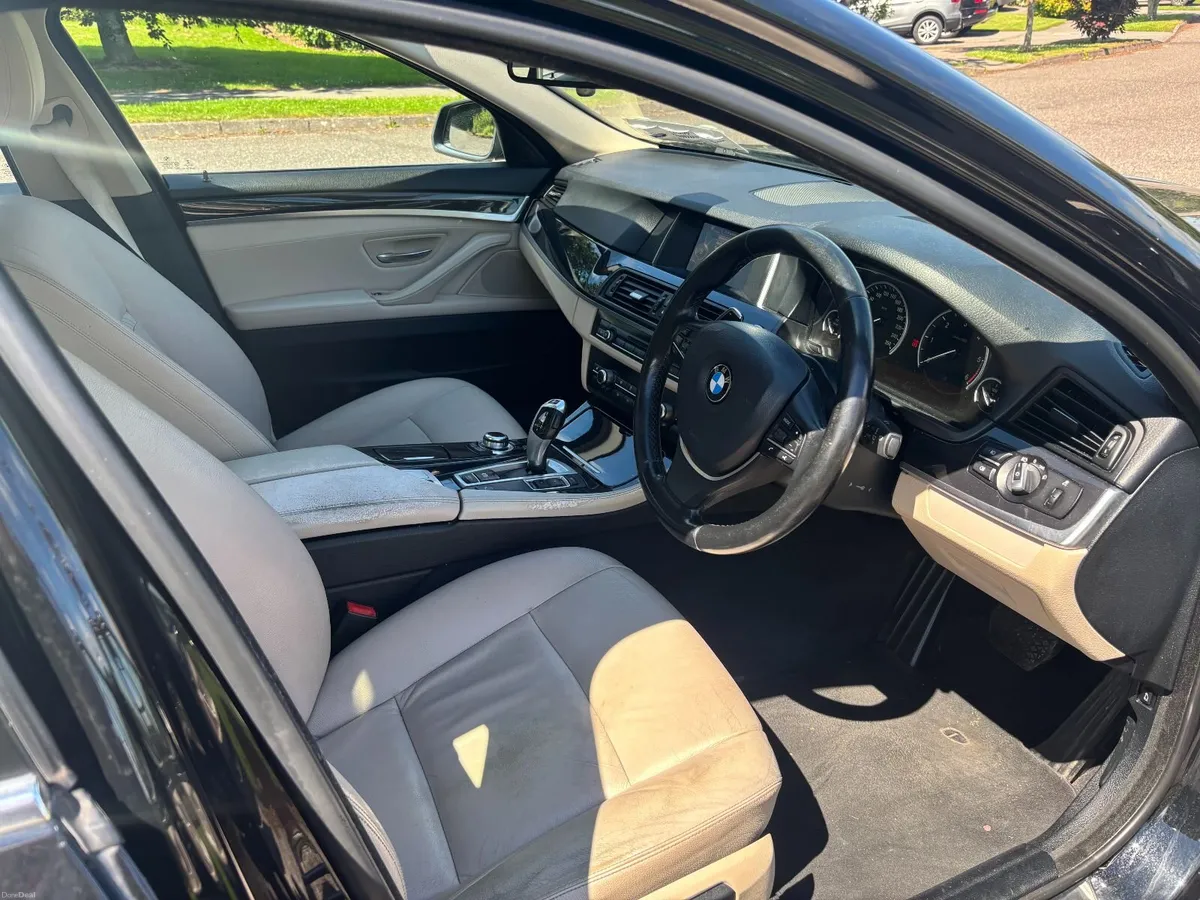 BMW 5-Series 2016 - Image 4