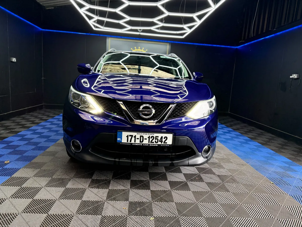 Nissan Qashqai 1.2 Automatic,PANORAMIC,Nct 01/27 - Image 4