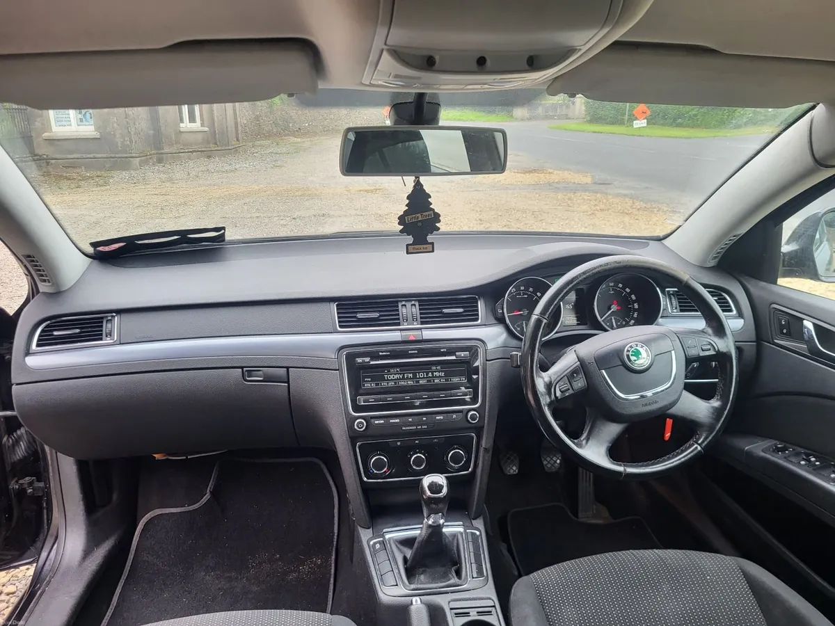 Skoda Superb 2013 NCT 02/27, TAX 06/27 - Image 3