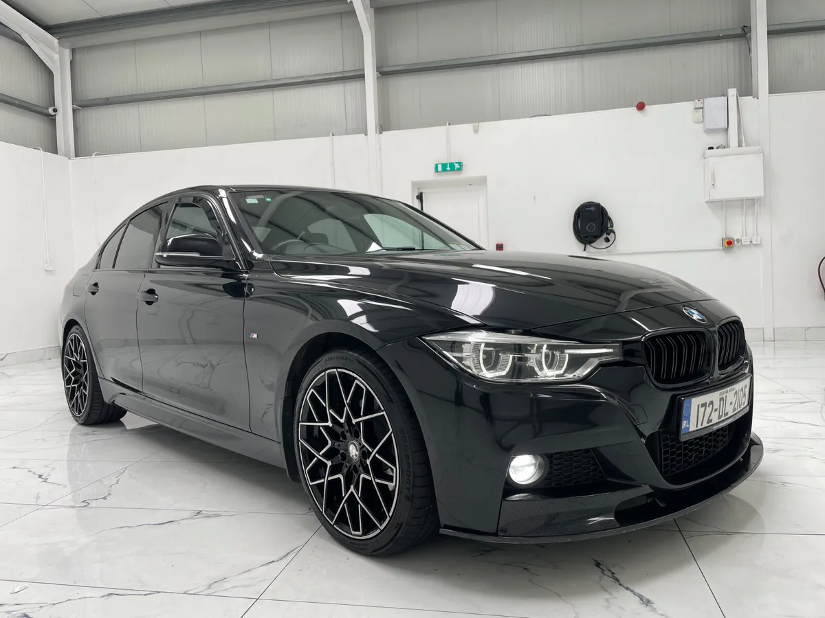 BMW 3-Series 2017 - Image 1