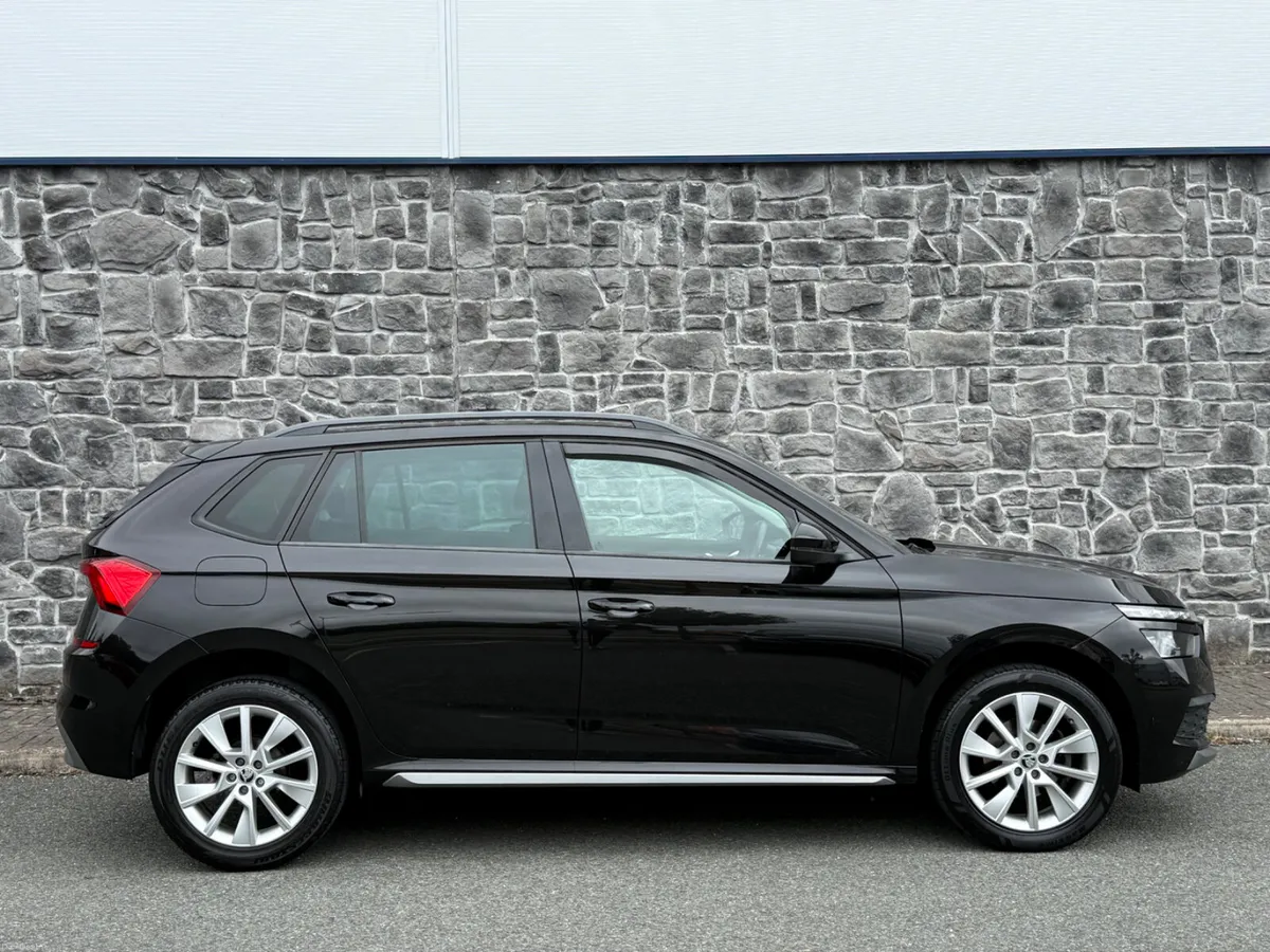 2020 Skoda Kamiq Style Black Ed 1.0TSI - Image 4