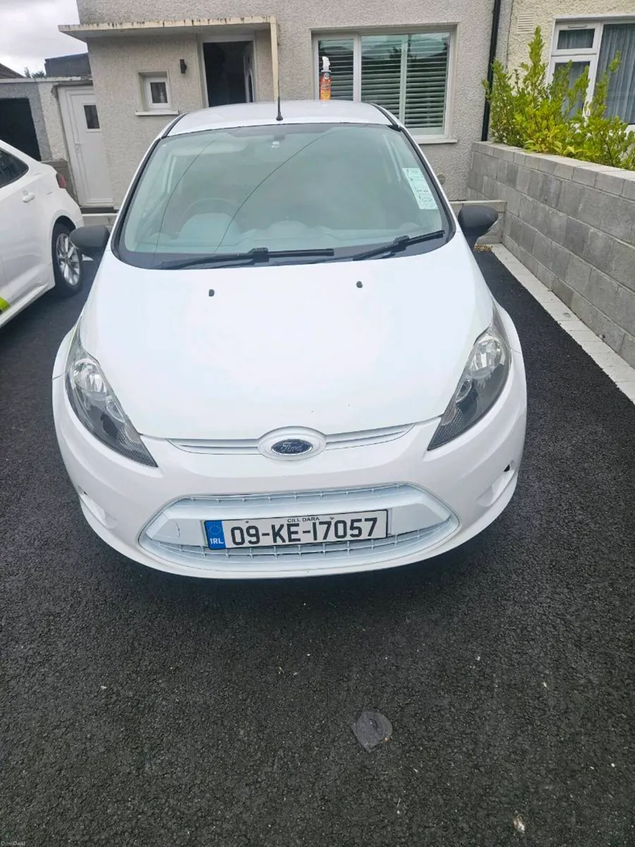 Car - Image 3