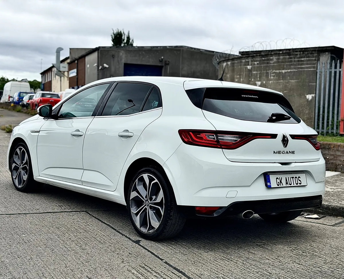 🔴 Renault Megane S High Spec 2017 - Image 4
