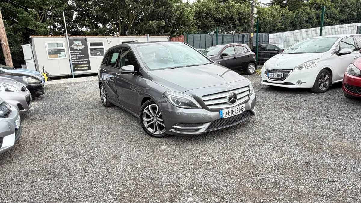 Mercedes-Benz B-Class 180  2014 Automatic - Image 2