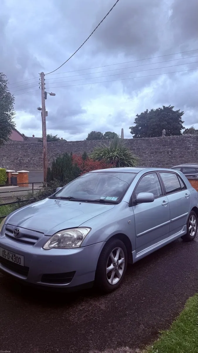 Toyota Corolla 2005 - Image 1