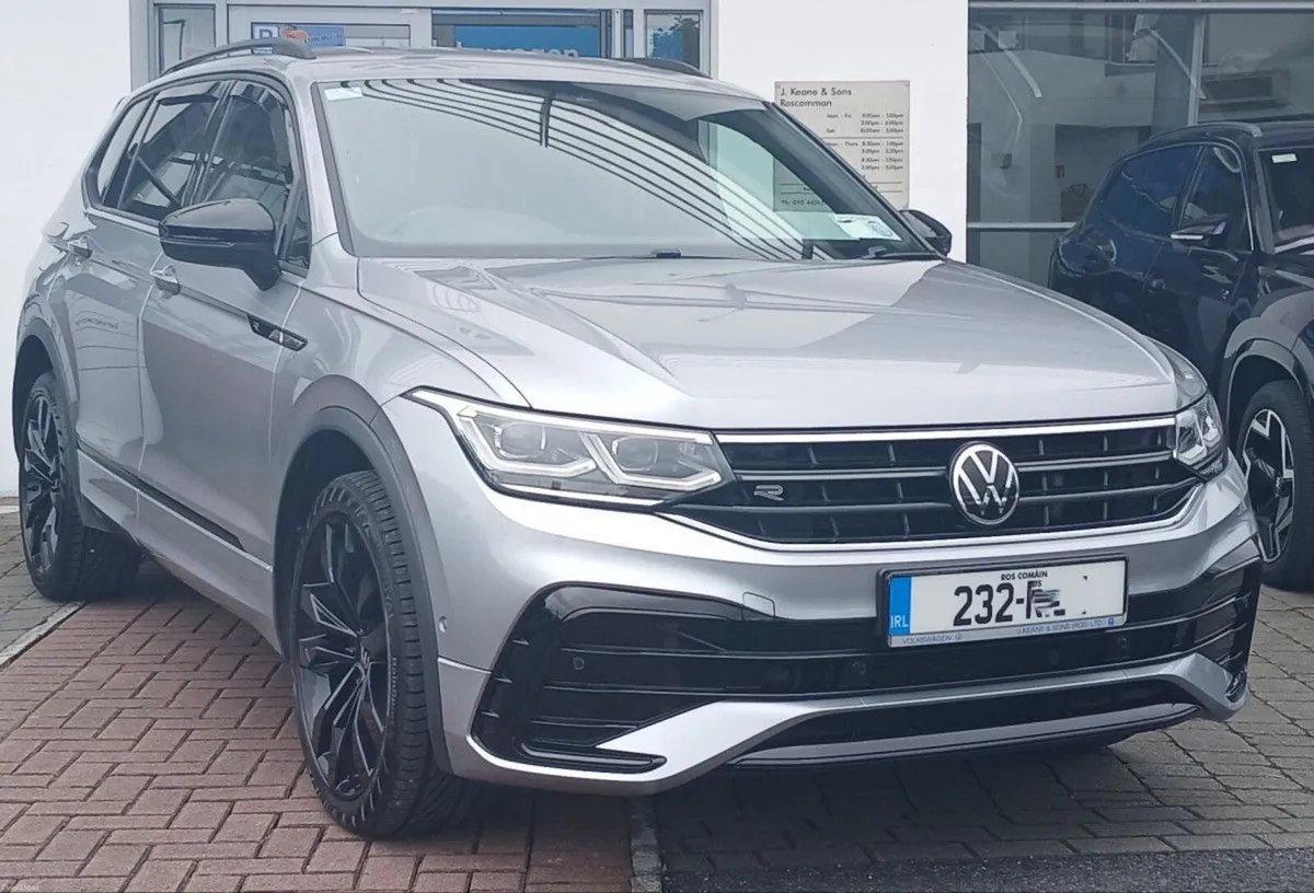 Volkswagen Tiguan Allspace R-Line 2.0 TDI 150HP ** - Image 1