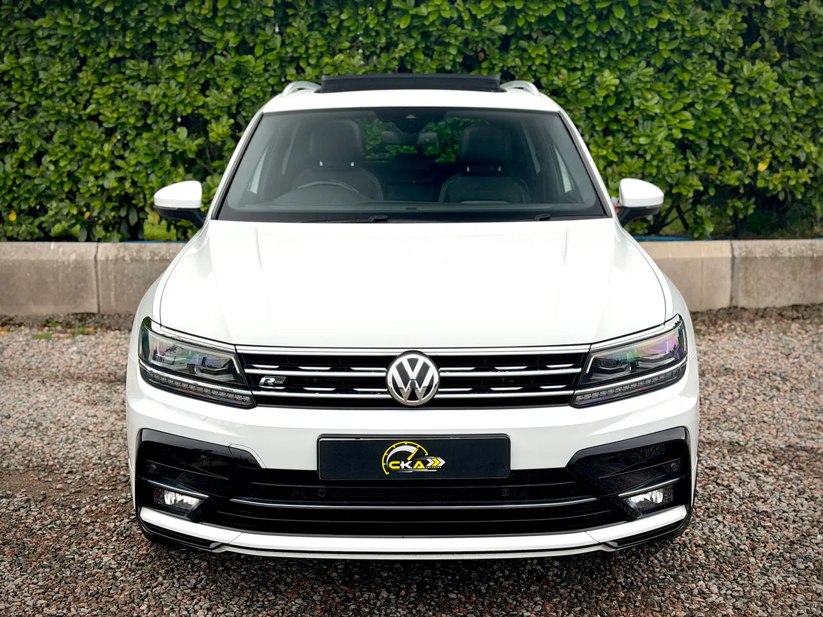2018 Volkswagen Tiguan 2.0 TDi R-Line 21" ALLOY'S - Image 4