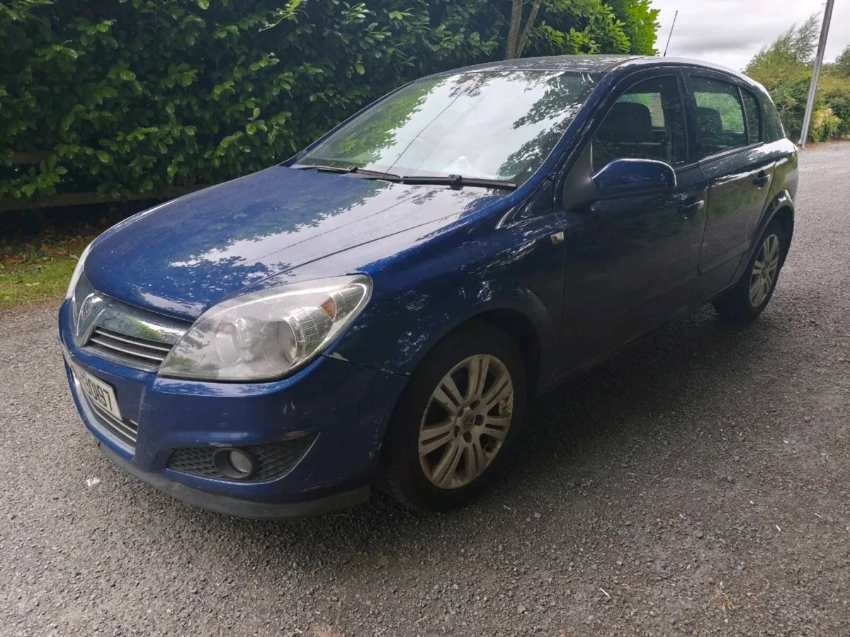 128k Miles 2009 Vauxhall Astra 1.6 - Image 1