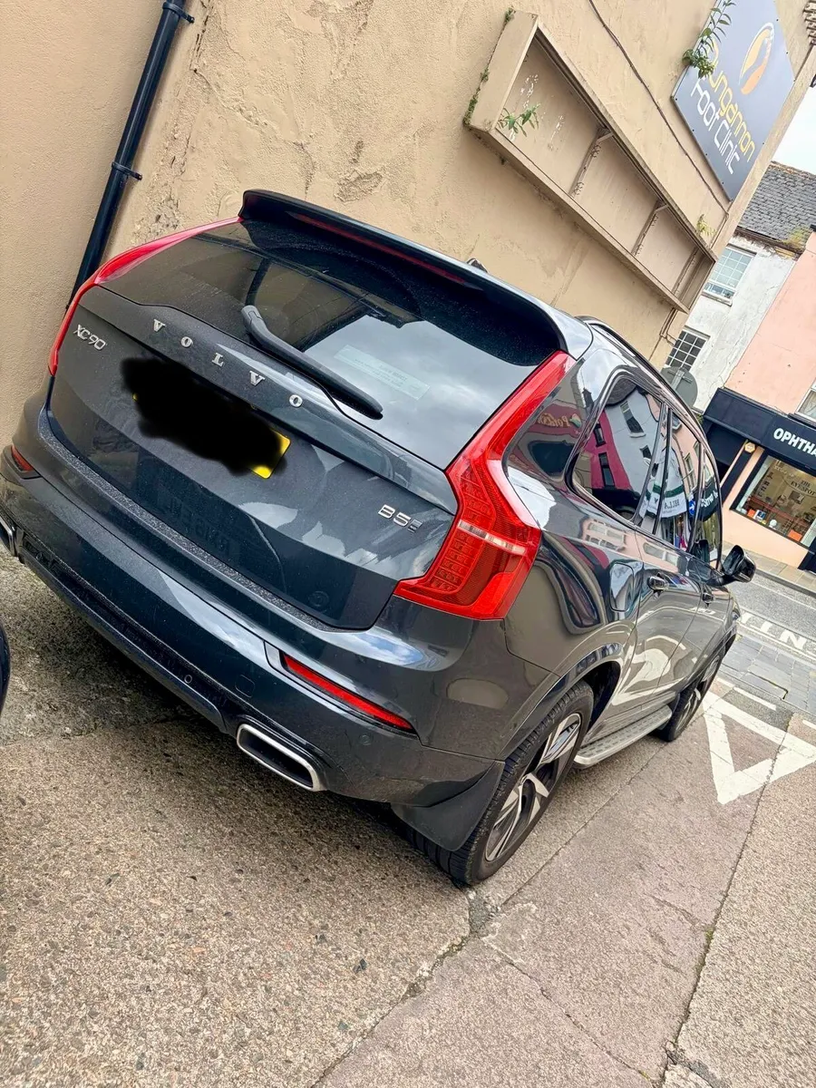 Volvo xc90 - Image 2