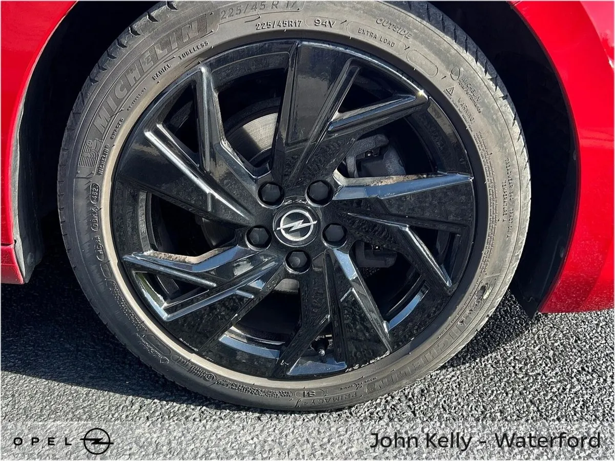 Opel Astra SRi 1.2 Turbo 130PS 6 Speed - Image 6