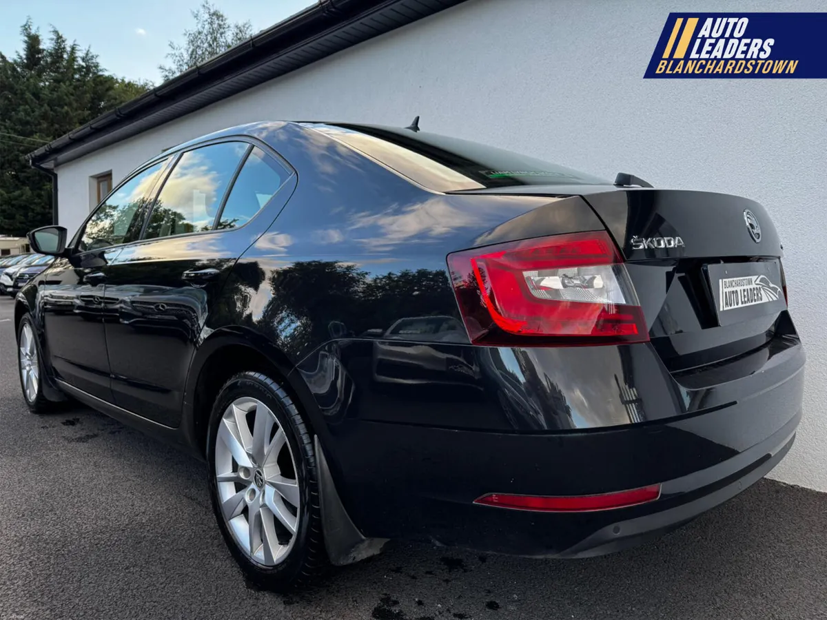 SKODA OCTAVIA 1.6 TDI AMBITION ONLY 69000 KM - Image 4