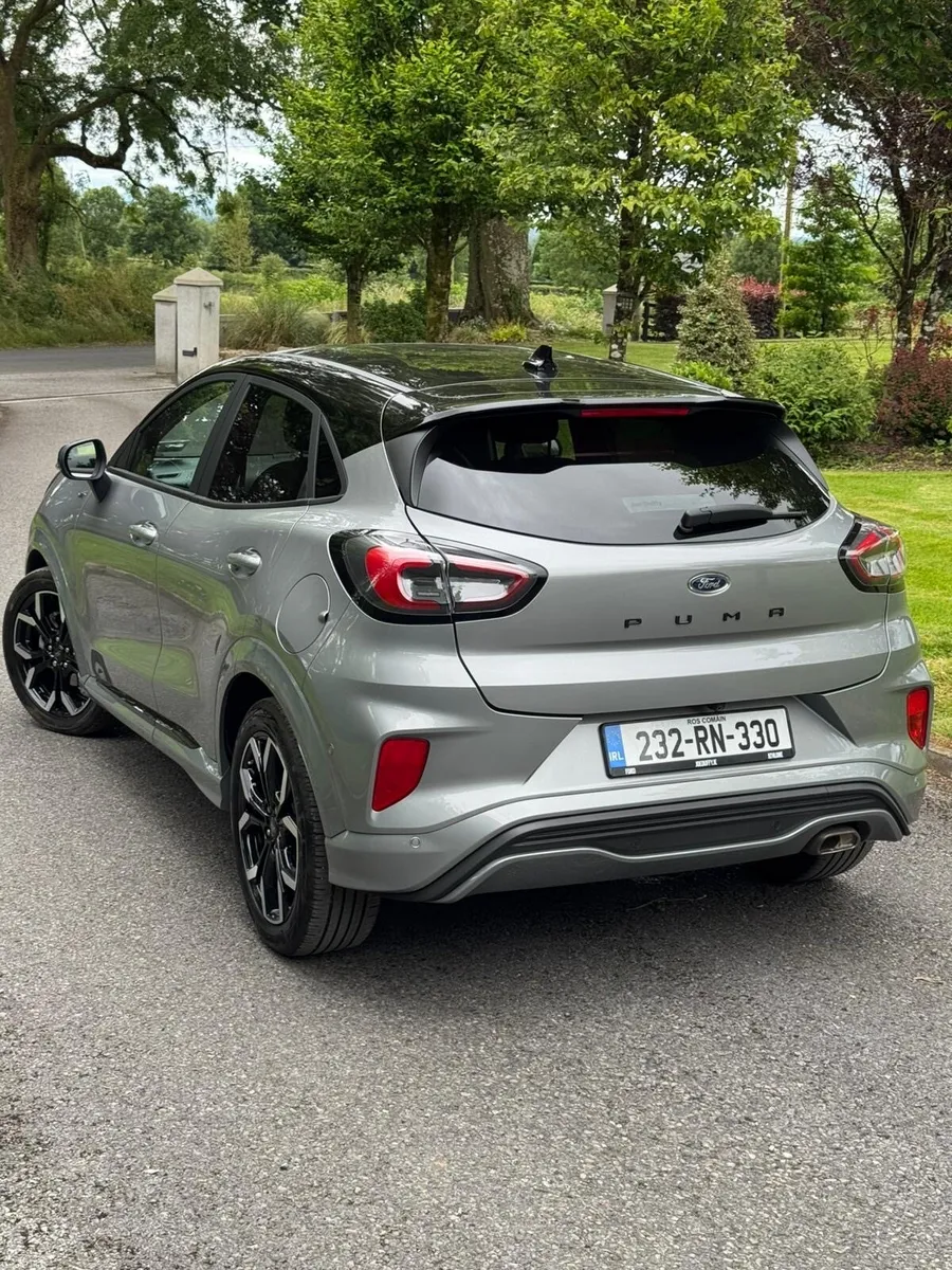 car - Image 2