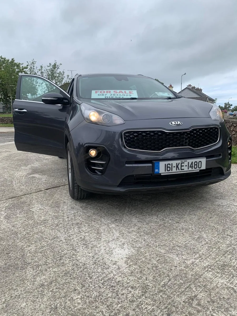 2016 Kia Sportage - Image 2