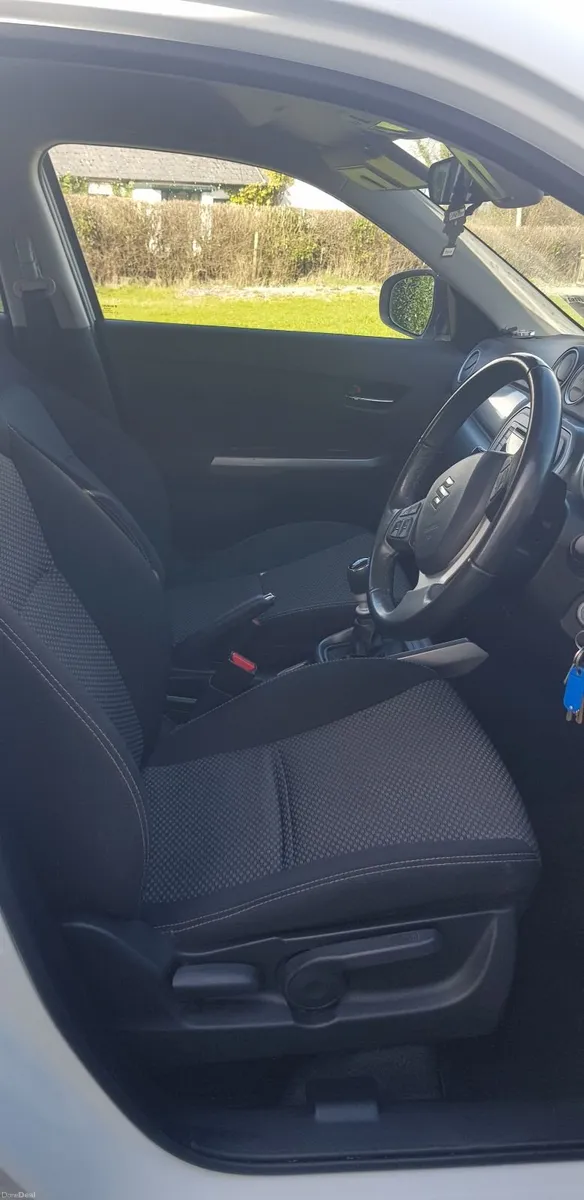 Suzuki Vitara 2021 - Image 6