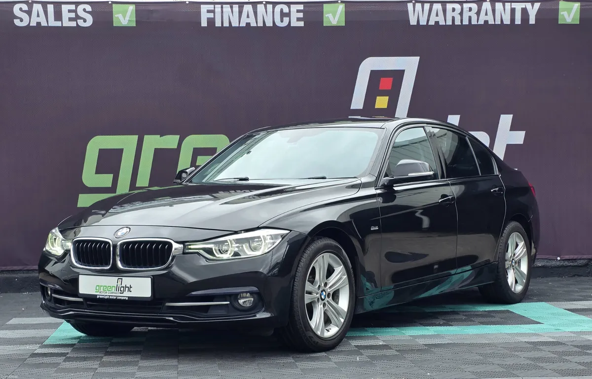 2016 BMW 318i Sport Saloon Automatic - Image 2