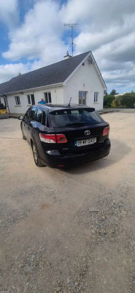 Toyota avensis - Image 4