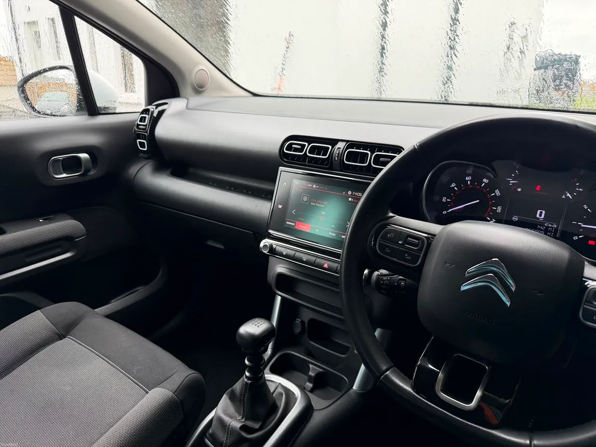 2019 Citroen C3 Aircross Feel 1.2 Petrol - Image 5