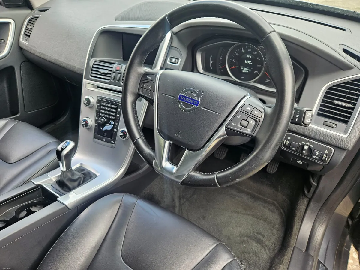 2.0 - SE - MANUAL - BLUETOOTH STREAMING - 200TAX - Image 3