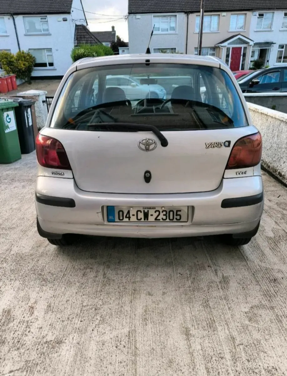 2004 Toyota yaris 1.0 nct 01/27 tax 03/27 - Image 3