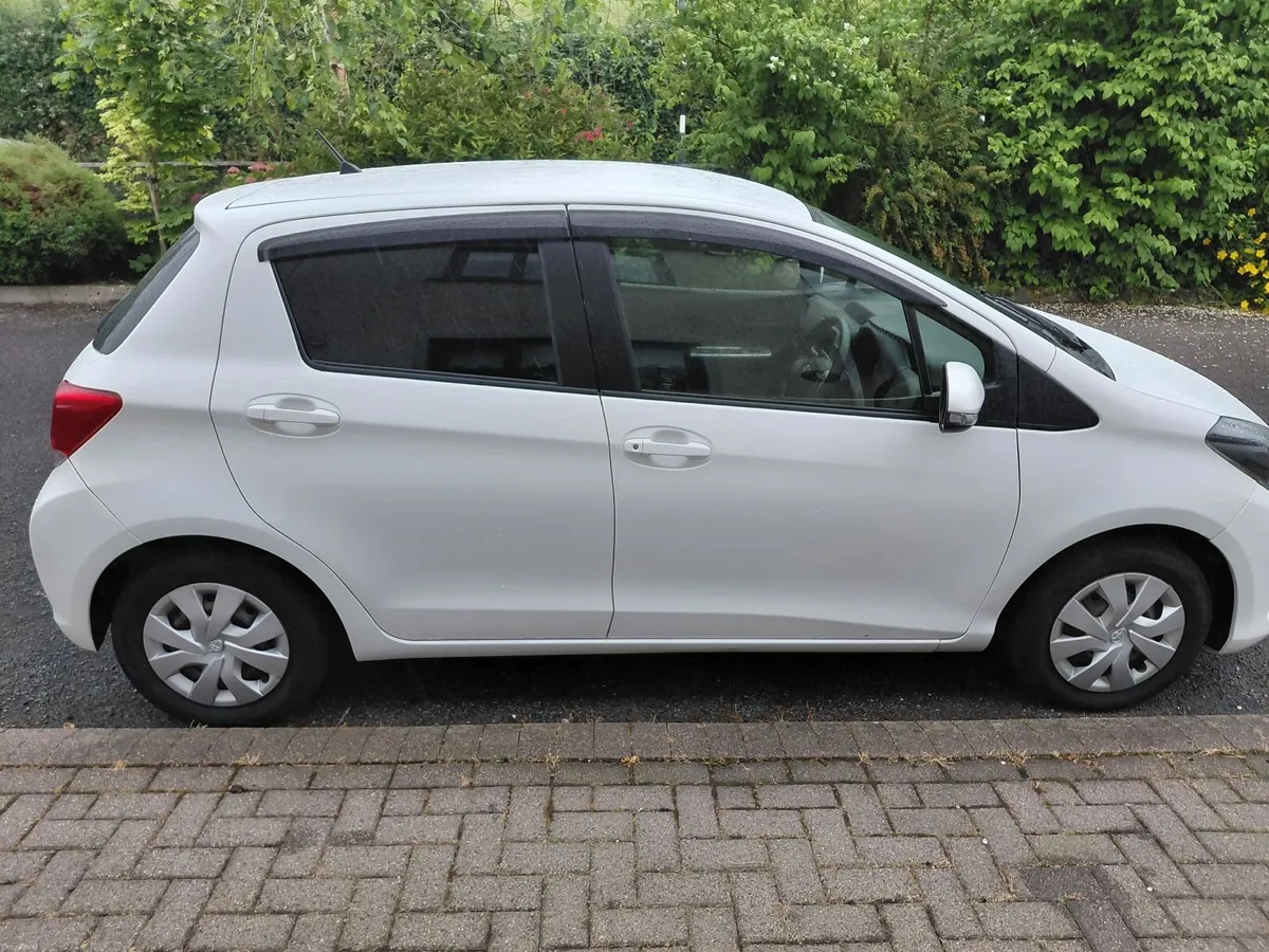 Toyota Vitz 2016 - Image 2