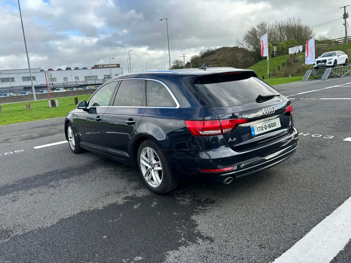 Audi A4 2 LITRE DIESEL TDI ESTATE CAR - Image 3