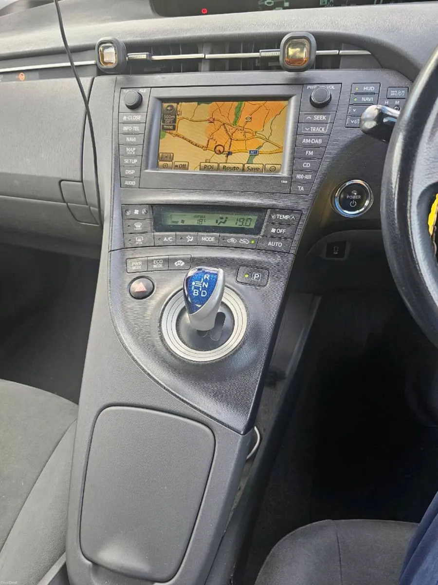 Toyota Prius T Spirit Hybrid | Top Spec - Image 6