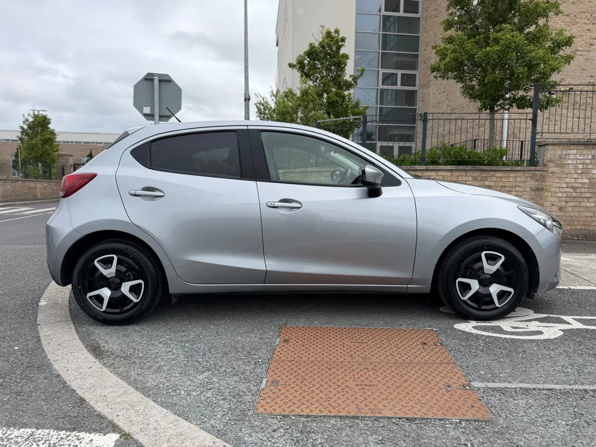 162 Mazda Demio 1.3 Petrol Automatic 2 years NCT - Image 4