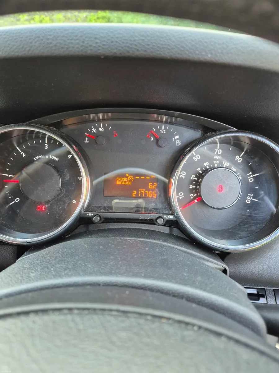 Peugeot 3008 2012 - Image 3