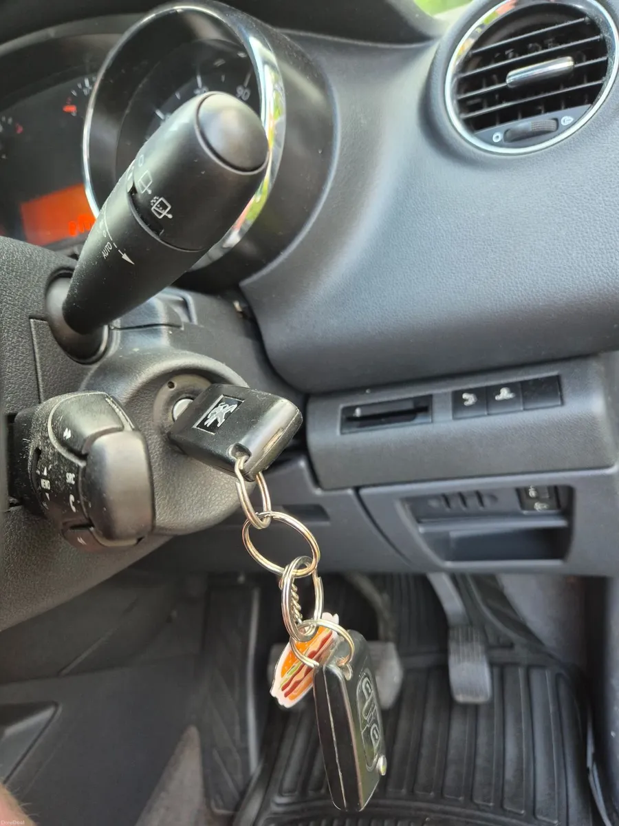 Peugeot 3008 2012 - Image 4