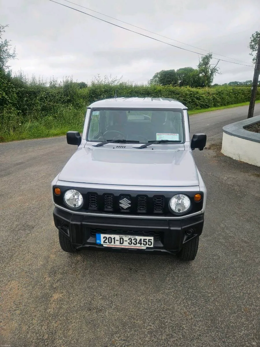 SUZUKI JIMNY AUTOMATIC - Image 2