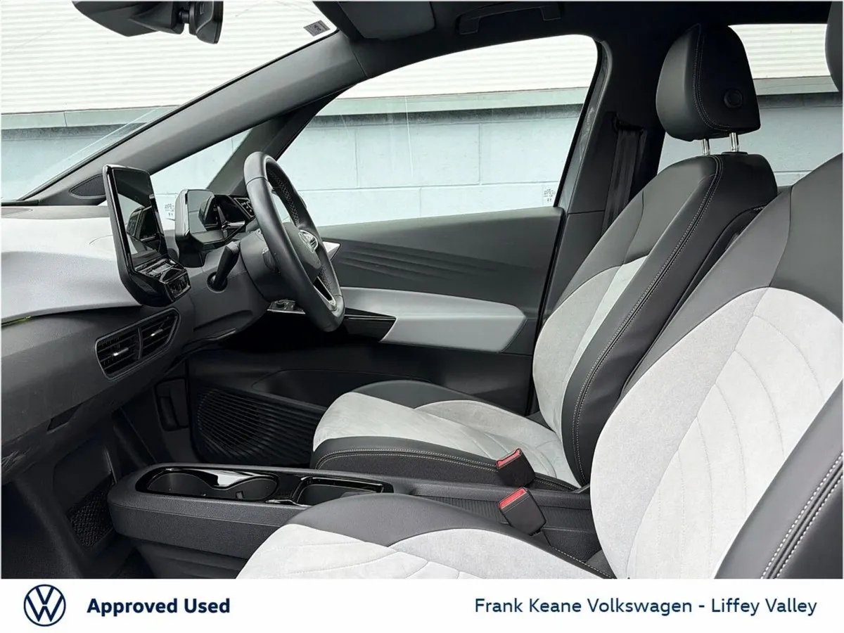Volkswagen ID.3 58KWH LIFE DX 204HP *MOONSTONE GRE - Image 4