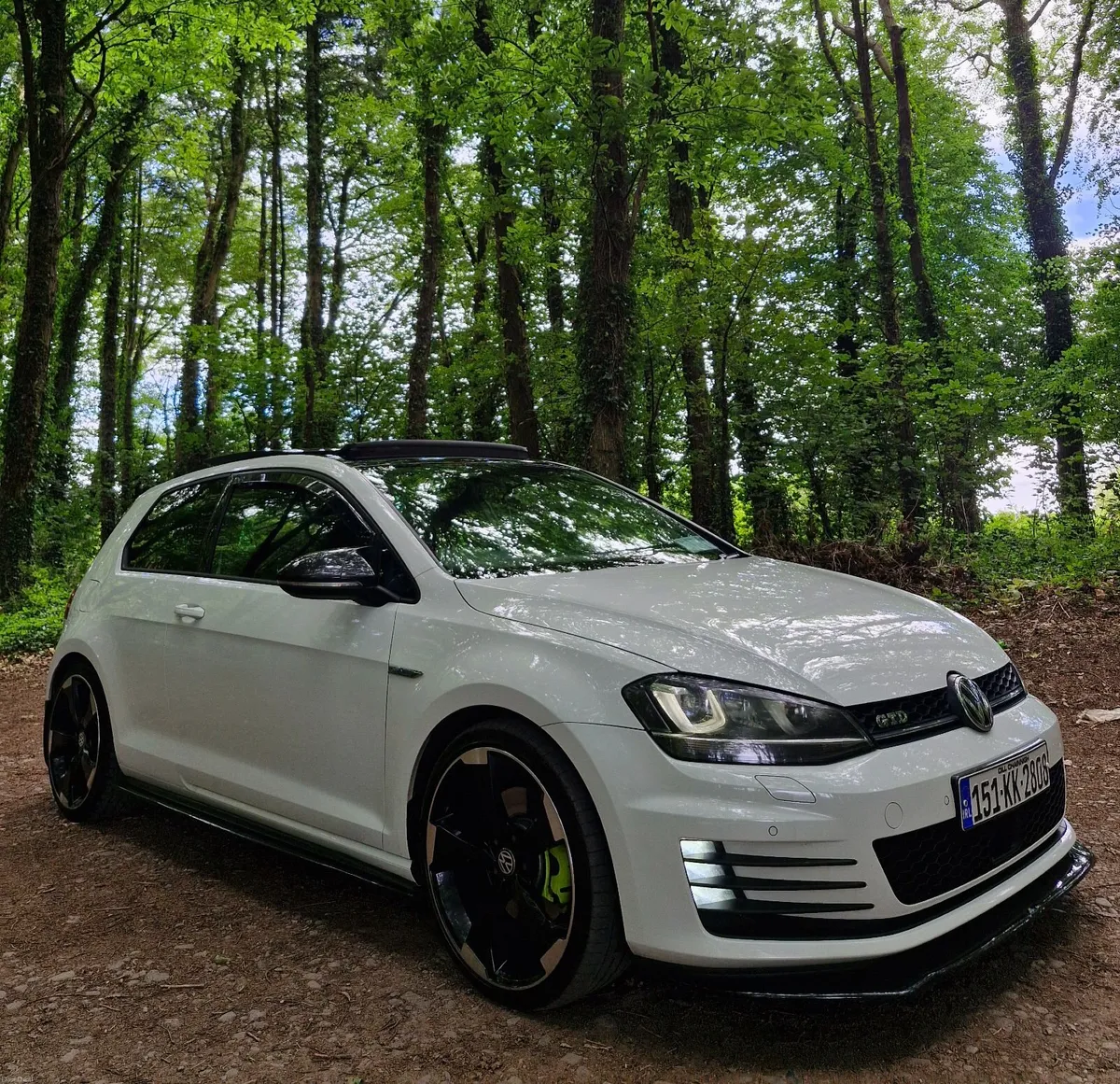 151 Volkswagen Golf GTD, Automatic DSG, Sunroof Mo - Image 1