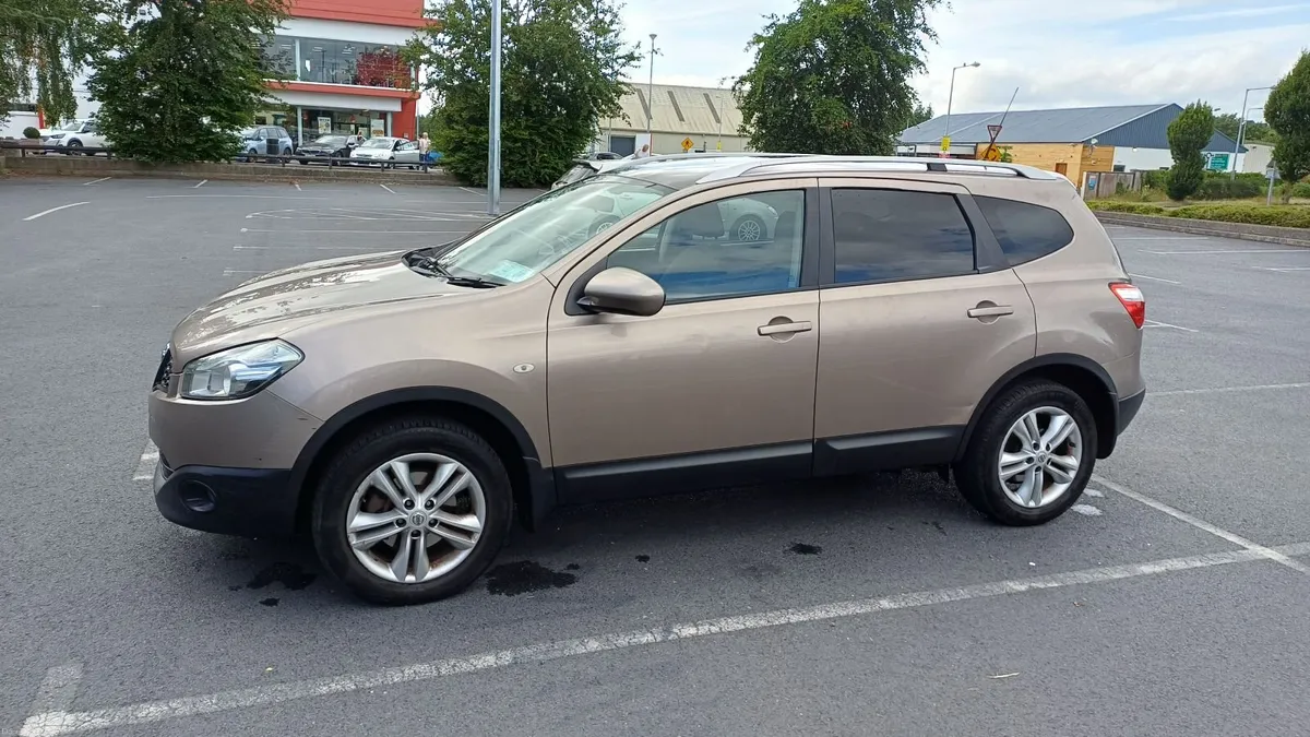 Nissan Qashqai+2 2011 - Image 2
