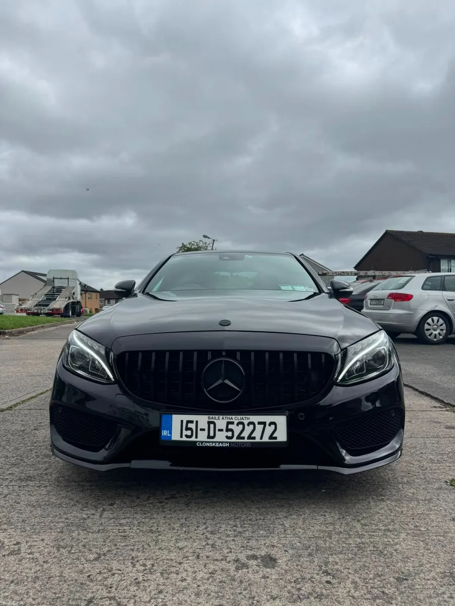 Mercedes-Benz C220d AMG Line Auto, HUGE SPEC! - Image 2