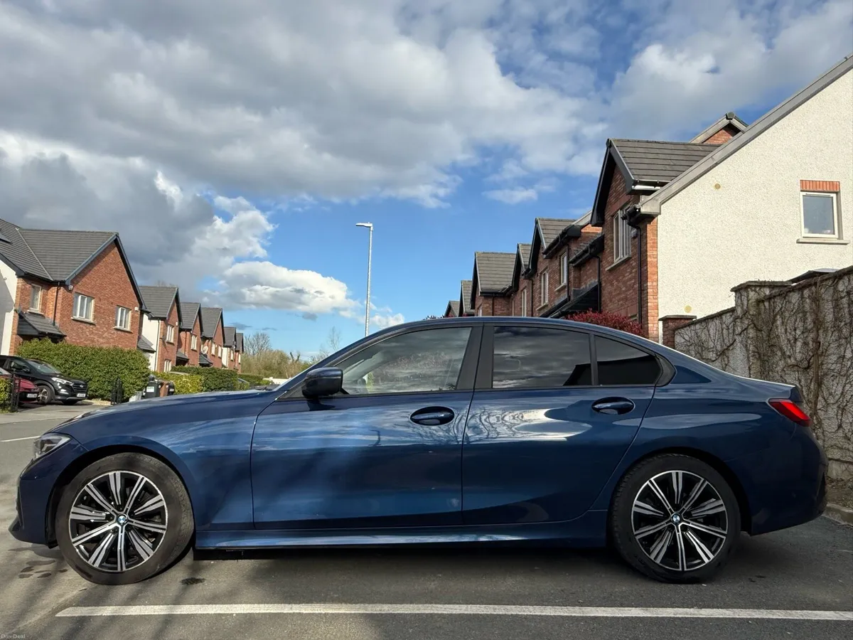 2021 BMW 318d NCT 08/2027 Automatic Irish Car - Image 3