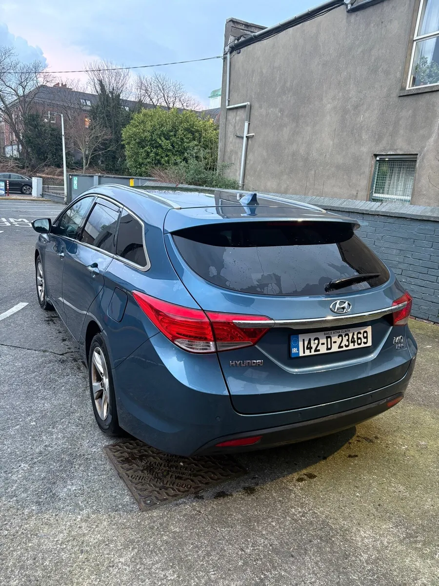 Hyundai i40 estate - Image 6