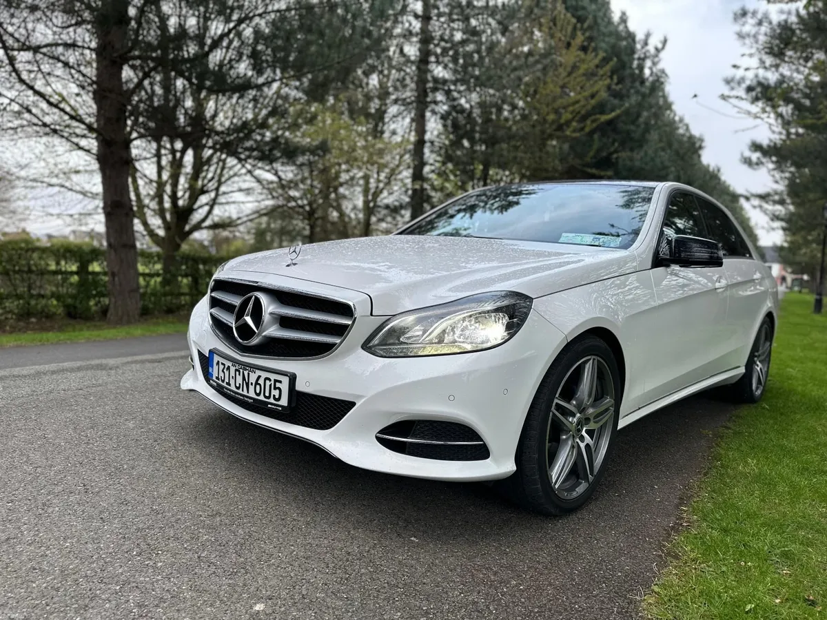 Mercedes-Benz E-Class 2013 - Image 1
