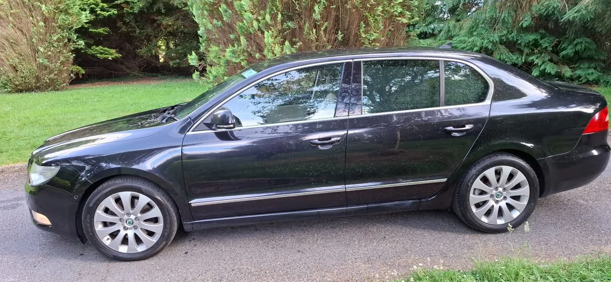 10 Skoda Superb , 2lt Diesel,   NCT 3/27 - Image 5