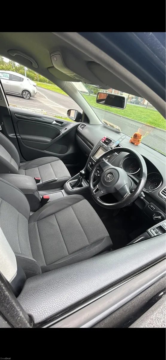 Golf mark 6 - Image 4