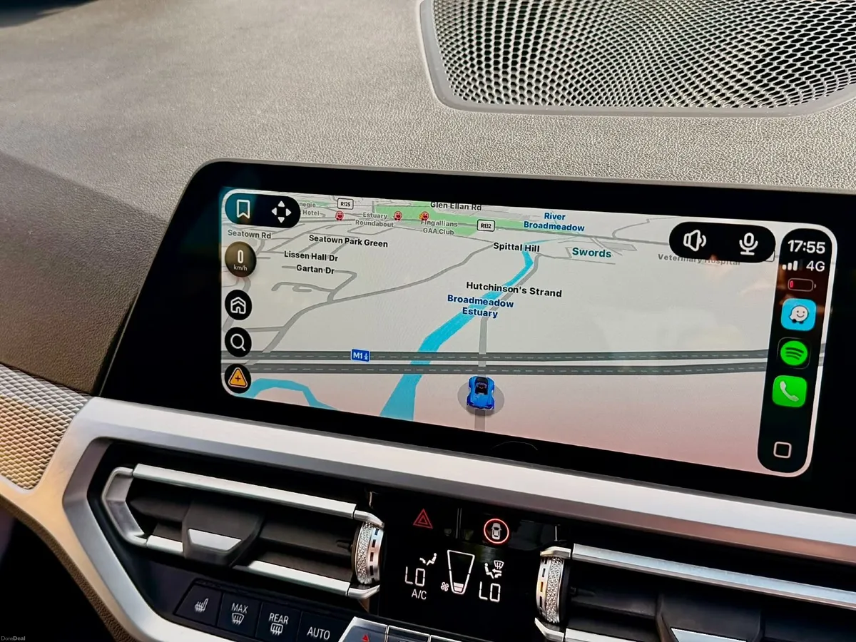 BMW 3-Series 2019 - Image 3