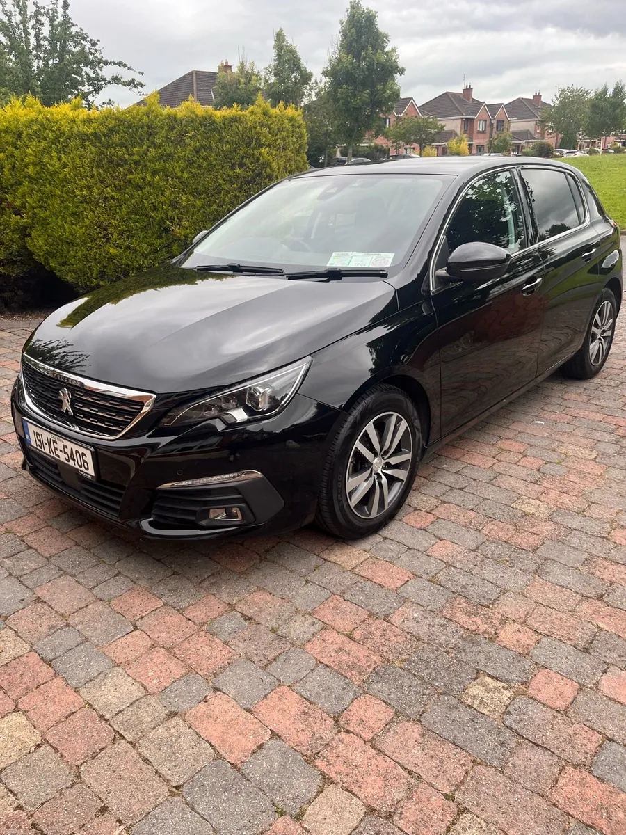 Peugeot 308 - Image 3