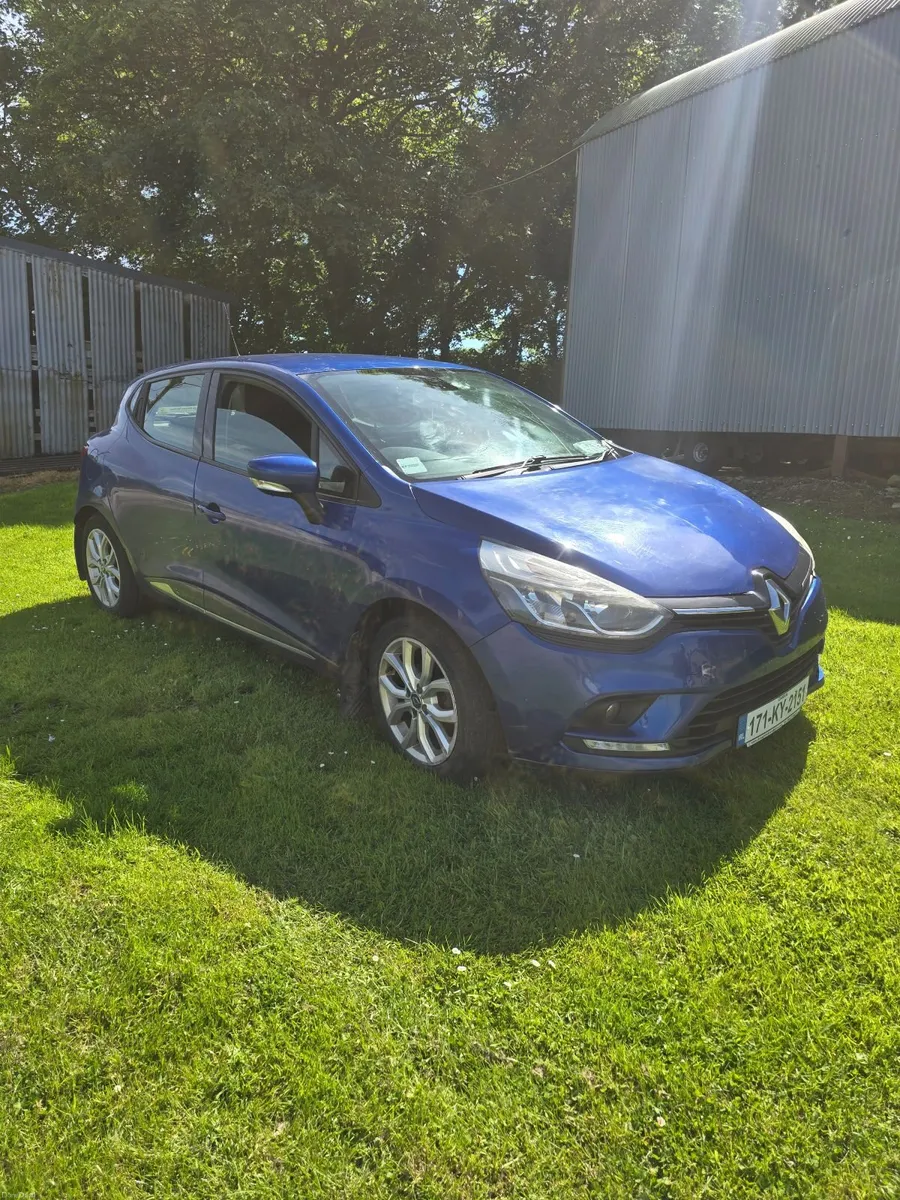 Renault Clio 2017 - Image 1