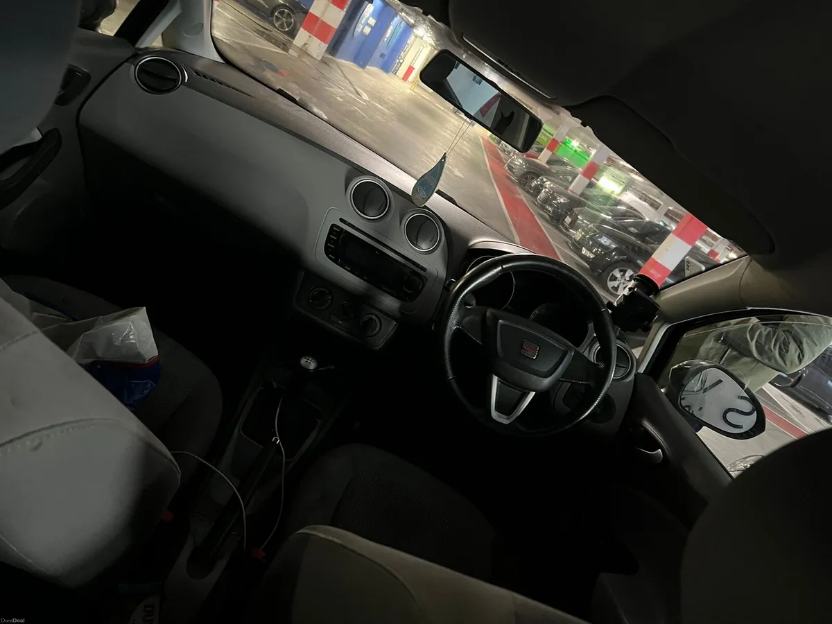 Seat Ibiza 2010 - Image 3
