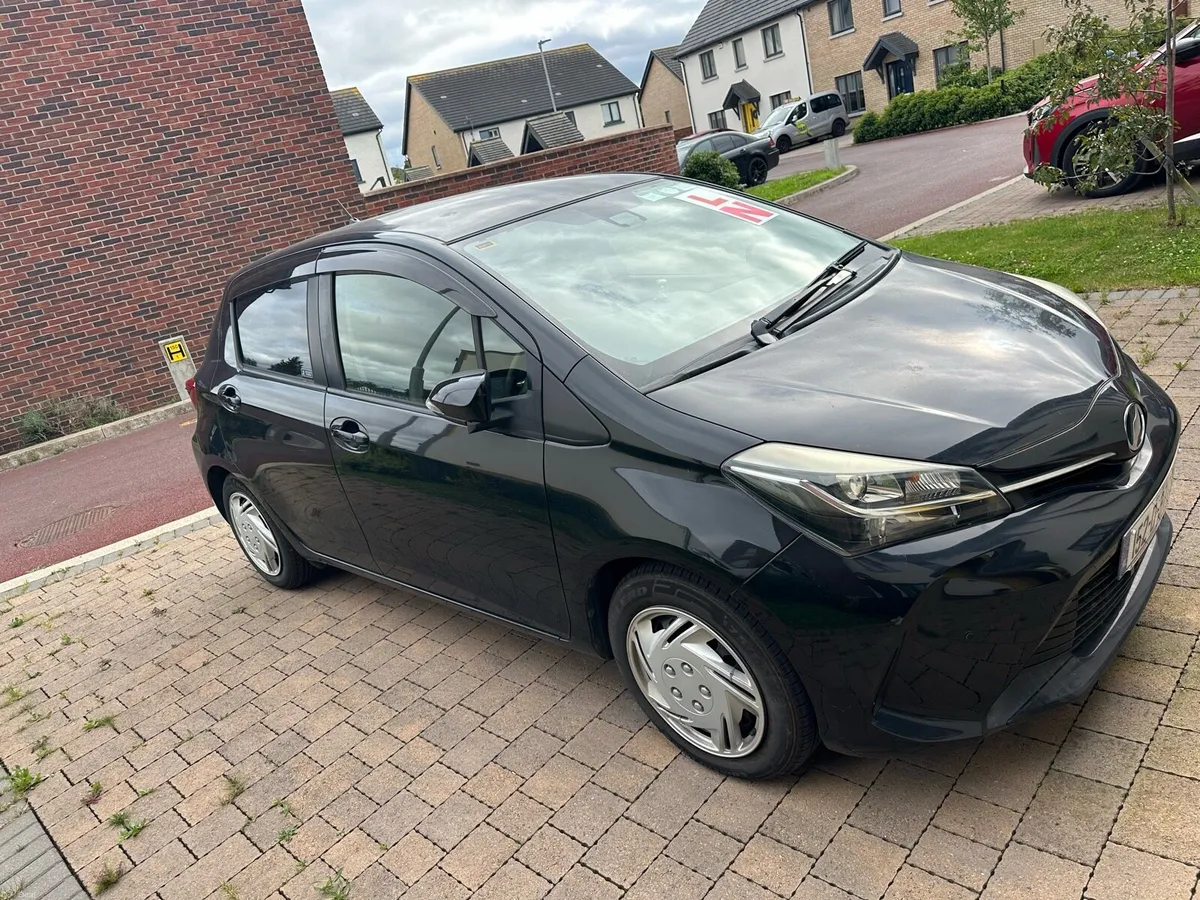 Tayoto vitz 2015, 69000km - Image 2