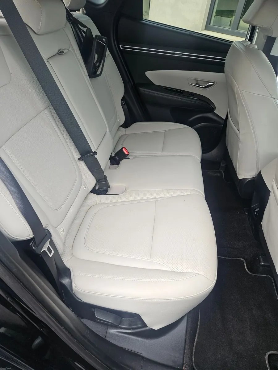 Hyundai Tucson 2022 - Image 2
