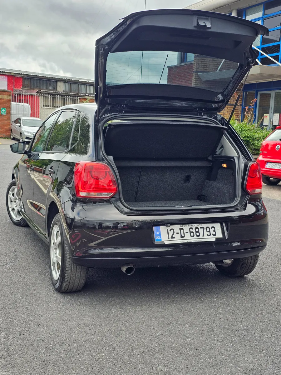 Volkwagen Polo 2012 Automatic - Image 5