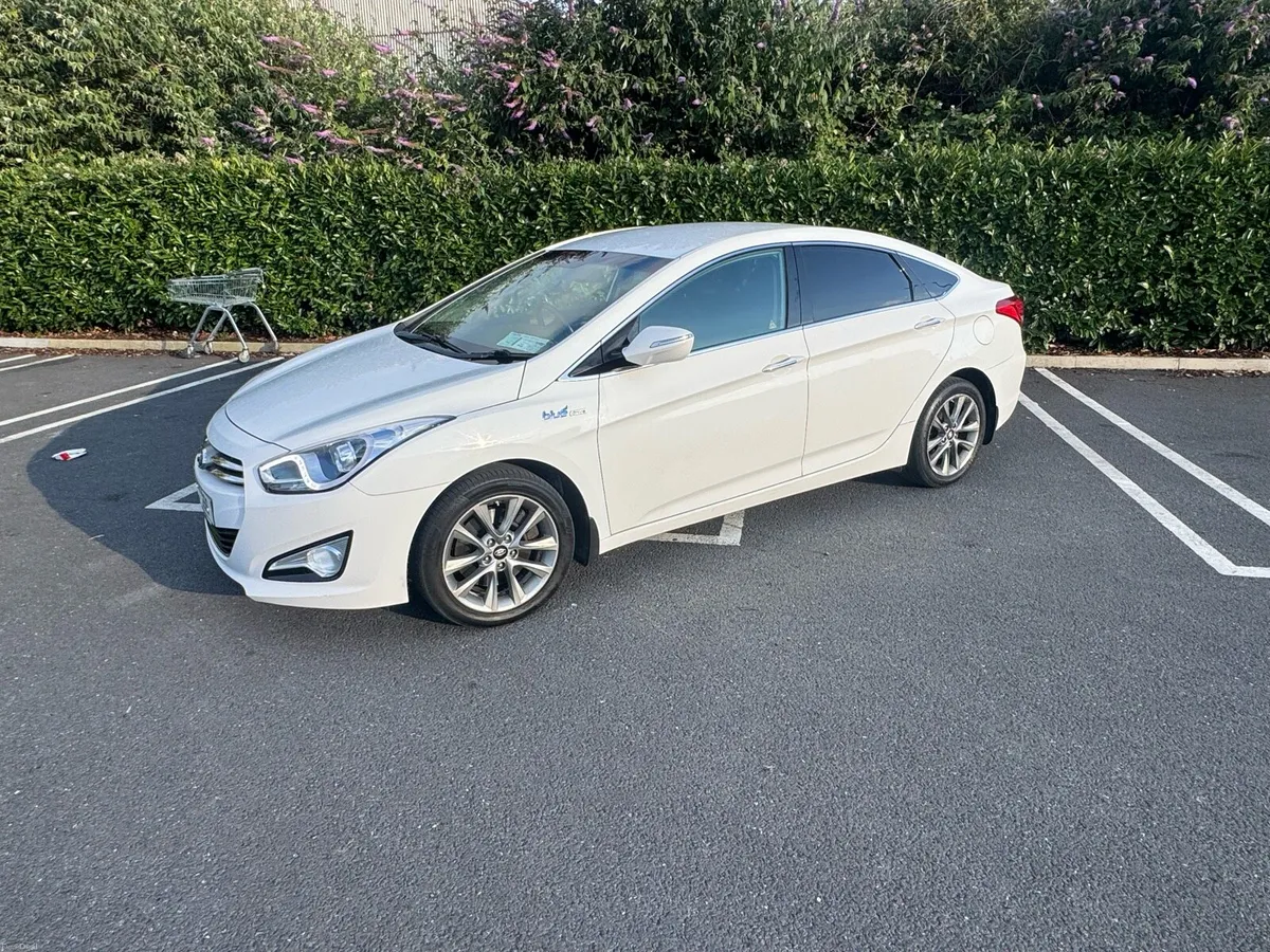 Hyundai i40 - Image 1