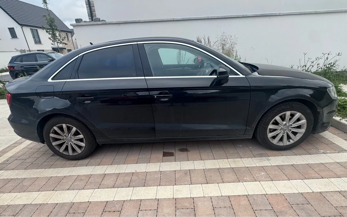 2015 Audi A3 Saloon 1.4TFSI AUTO - Image 2