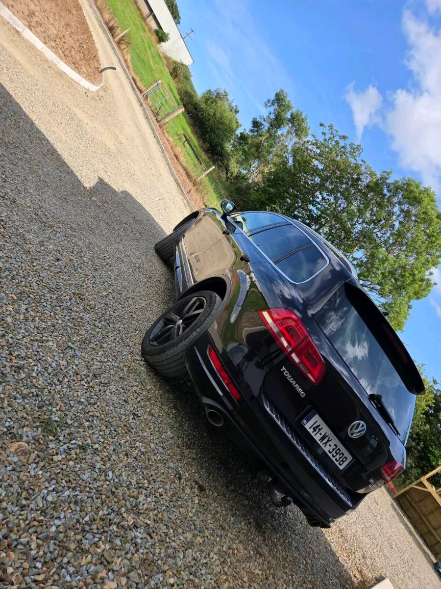 VW TOUAREG RLINE 3.0 V6 - Image 1