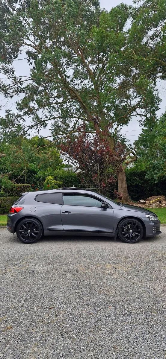 Volkswagen Scirocco 2.0 tdi DSG - Image 3